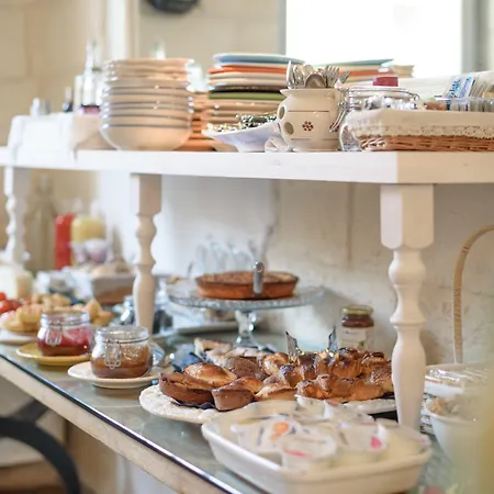 Alojamento de Acomodação e Pequeno-almoço Palazzo Dei Dondoli