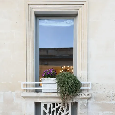 Palazzo Dei Dondoli Alojamento de Acomodação e Pequeno-almoço Lecce