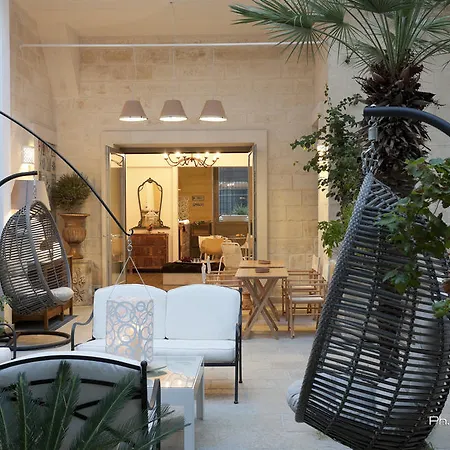 Palazzo Dei Dondoli Lecce