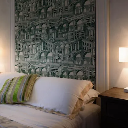 Palazzo Dei Dondoli Bed & Breakfast