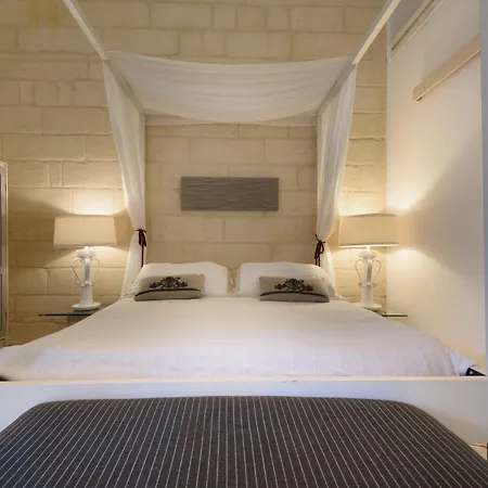 Palazzo Dei Dondoli 4*