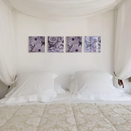 Palazzo Dei Dondoli Bed and breakfast Lecce