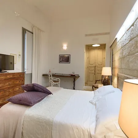 Palazzo Dei Dondoli 4*