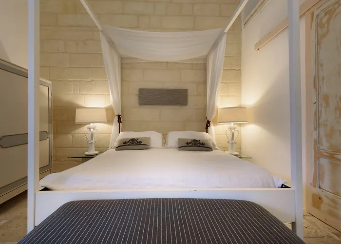 Palazzo Dei Dondoli 4*