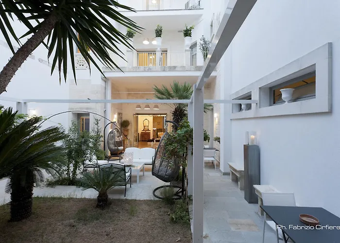 فندق مبيت وإفطار Palazzo Dei Dondoli ليتشي